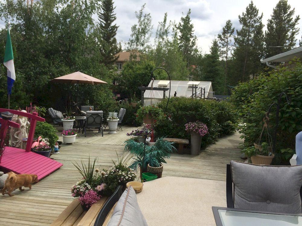 Vangorda Place B&B Whitehorse Exteriör bild