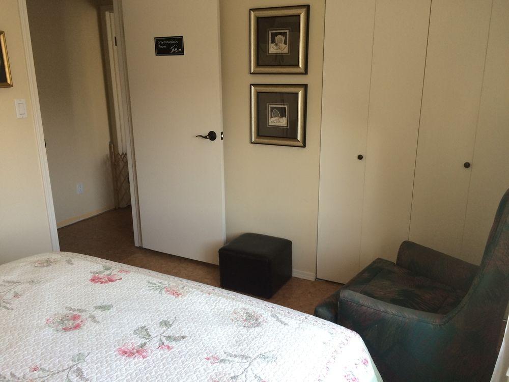 Vangorda Place B&B Whitehorse Exteriör bild